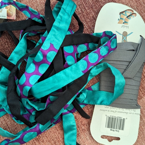 NWT Sseko Ribbon Sandals with extra ribbons - Picture 3 of 3